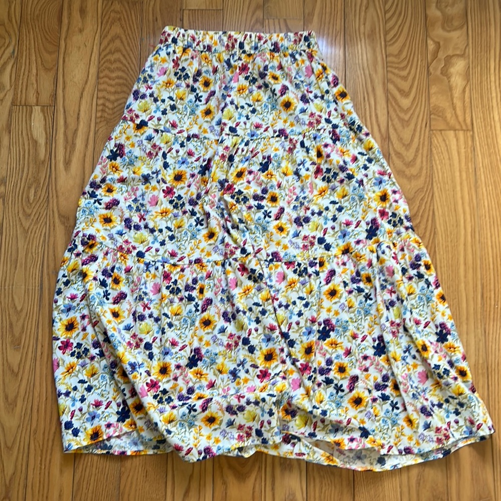 Old navy skirt